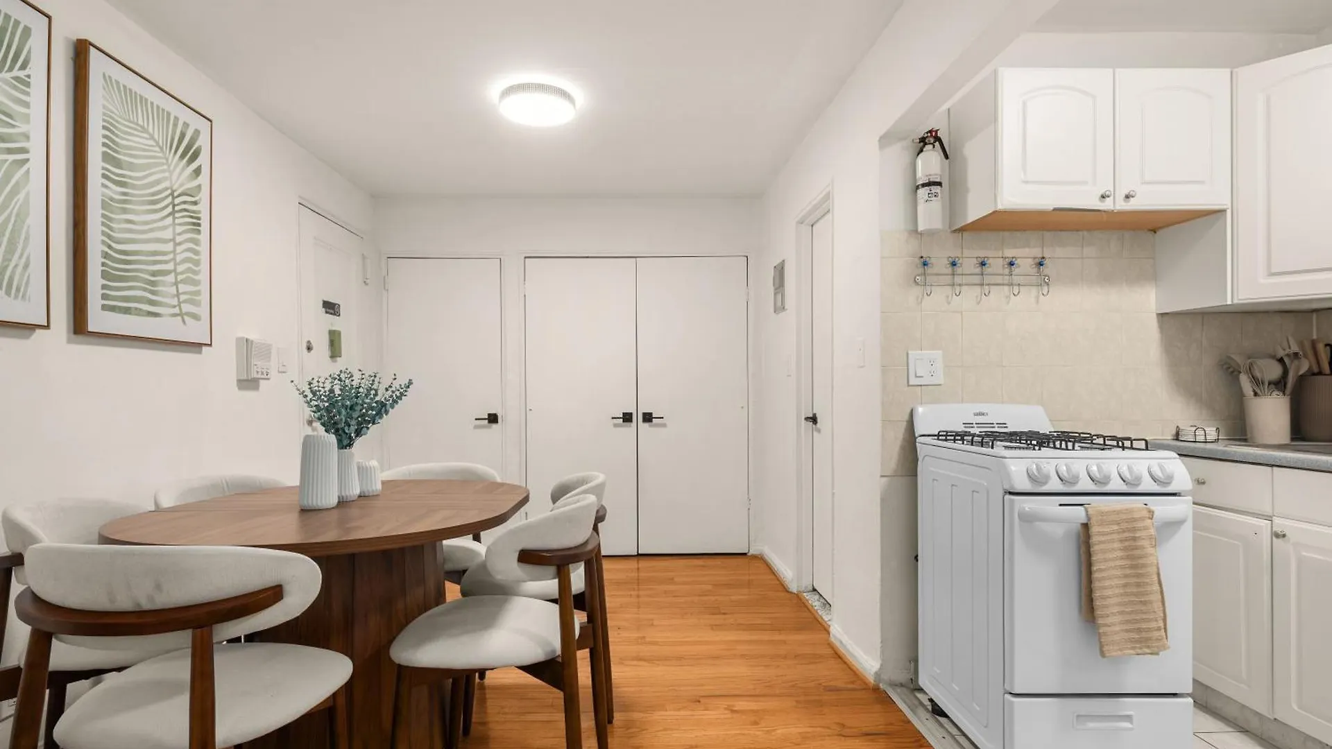 East Village Manhattan 3Br Apartment For City Life New York