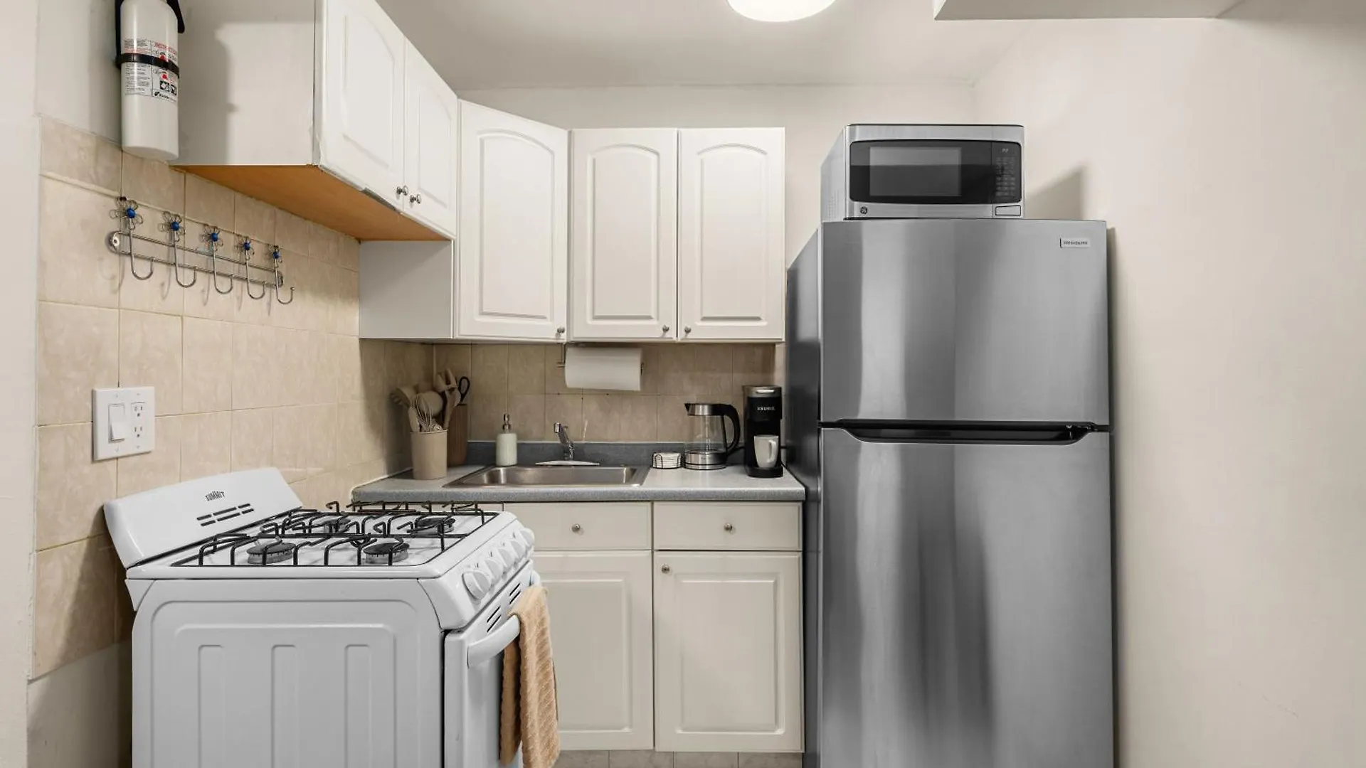 East Village Manhattan 3Br Apartment For City Life New York