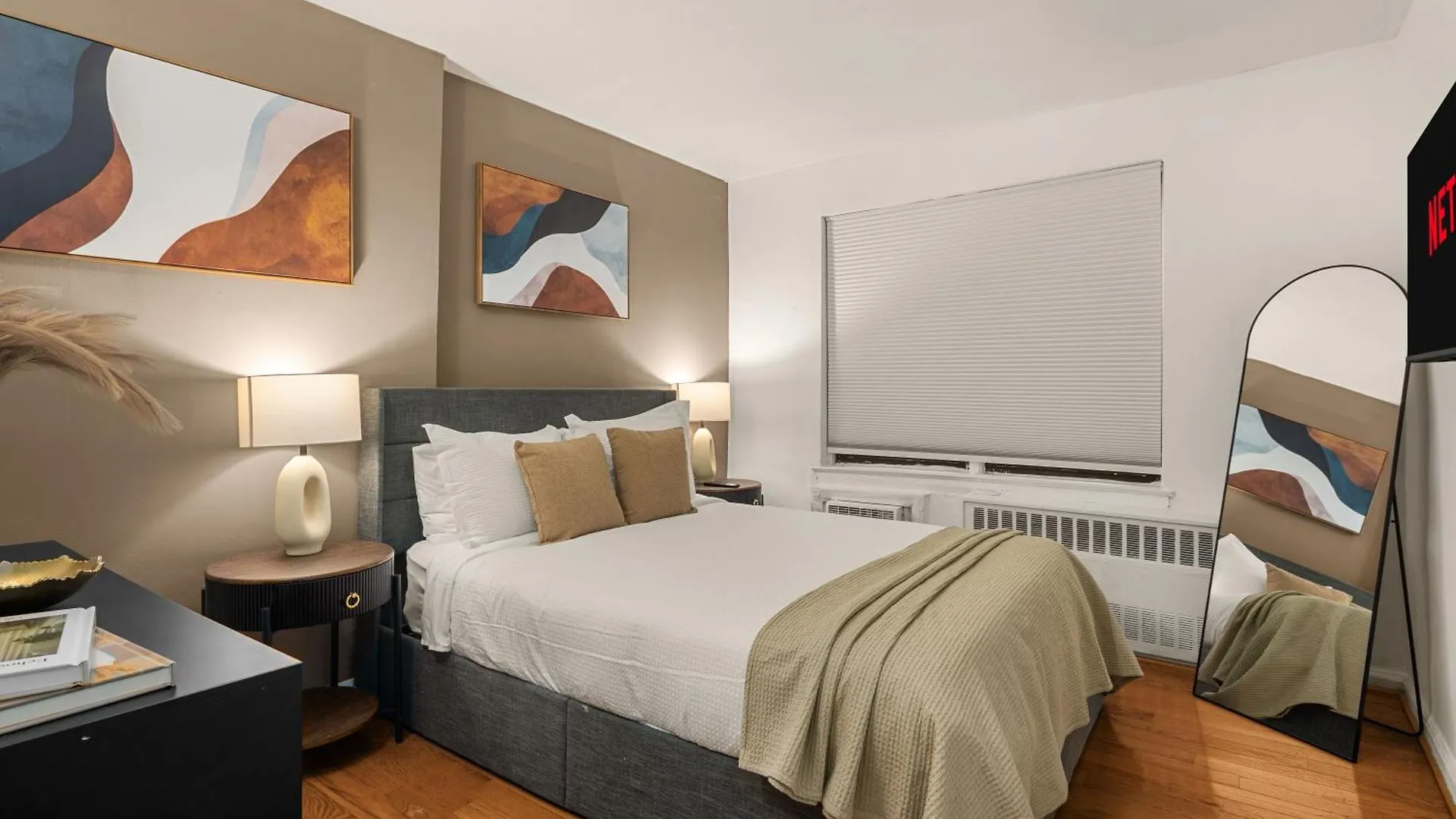 East Village Manhattan 3Br Apartment For City Life New York