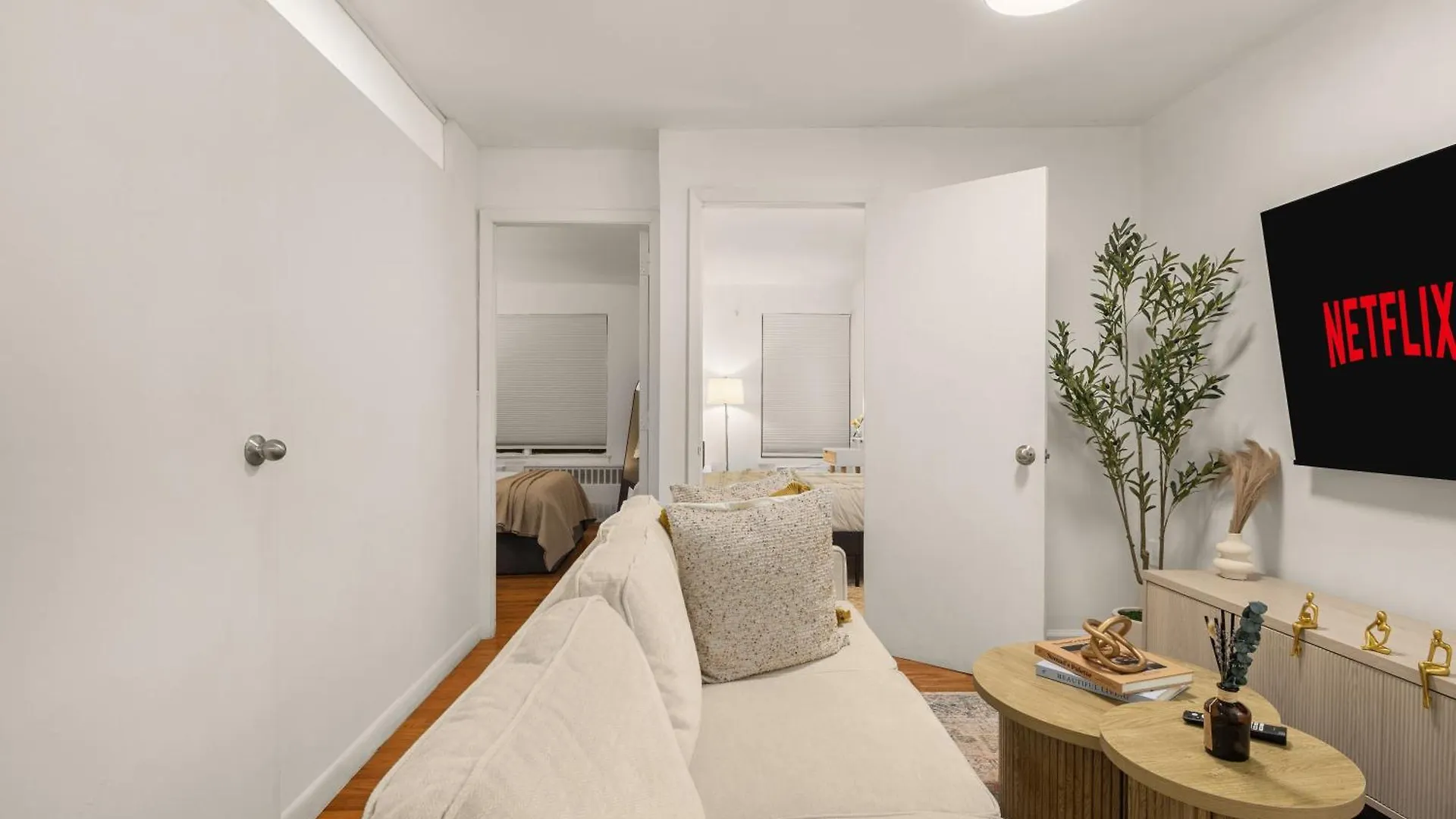 East Village Manhattan 3Br Apartment For City Life New York